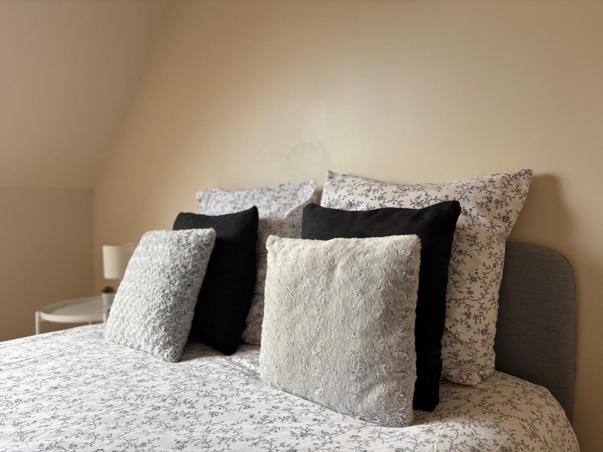Maison Cosy Entre Paris Rouen Et Deauville Pont-de-lʼArche Esterno foto